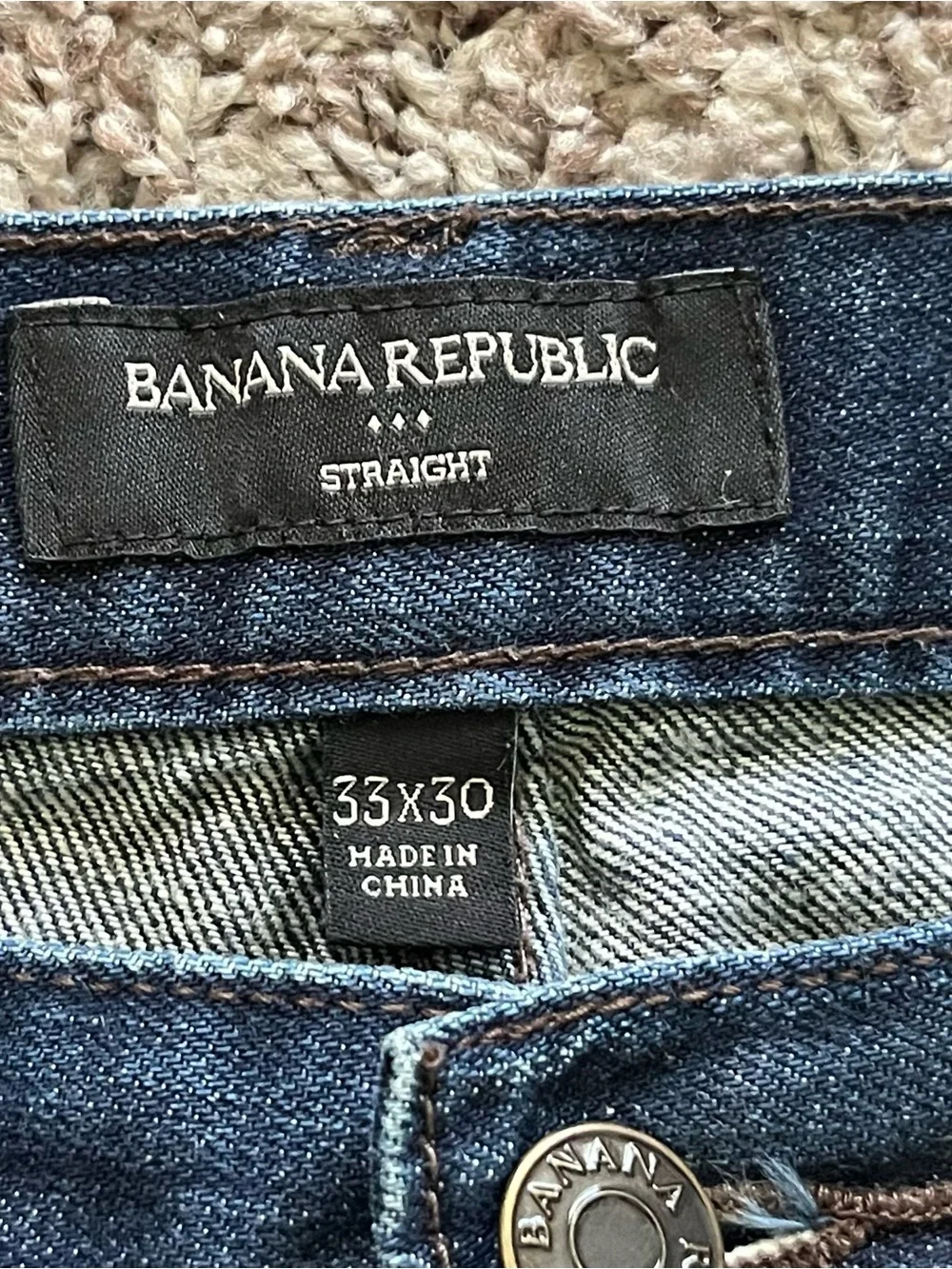 Banana Republic Men's Dark Blue Straight Jeans, like new, size 33x30.